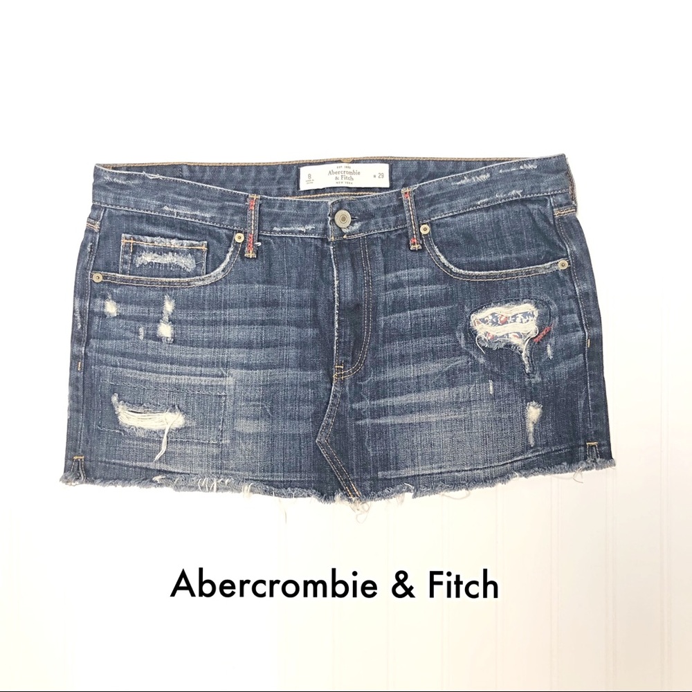 4/$25 Abercrombie & Fitch Distressed Mini Skirt 29
